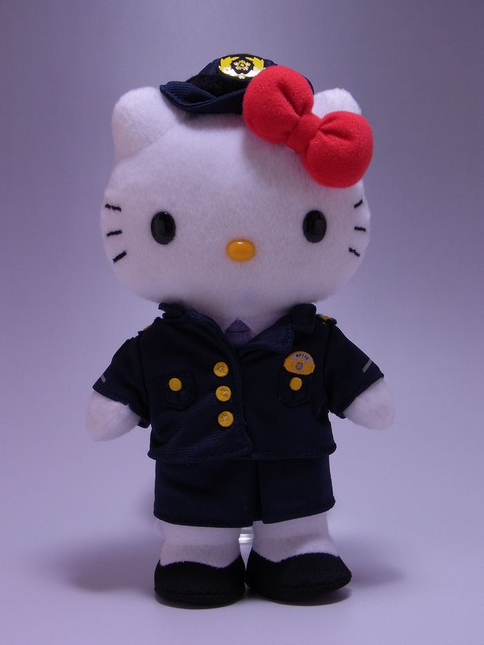 ハローキティぬいぐるみ （一般財団法人 東京都交通安全協会